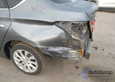 2018 Nissan Sentra Sv z USA, uszkodzony, nr VIN 3N1AB7AP0JY288468